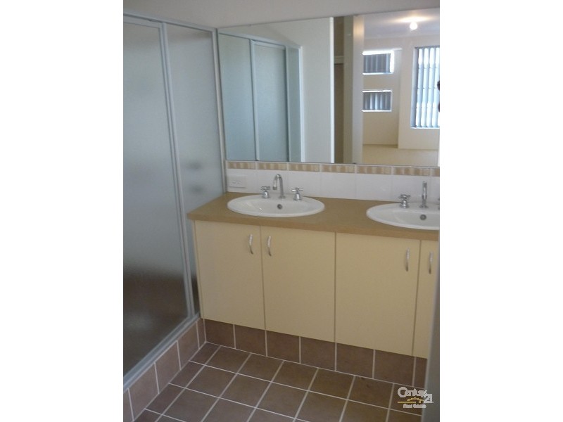 12 Yarran Link, Ellenbrook WA 6069