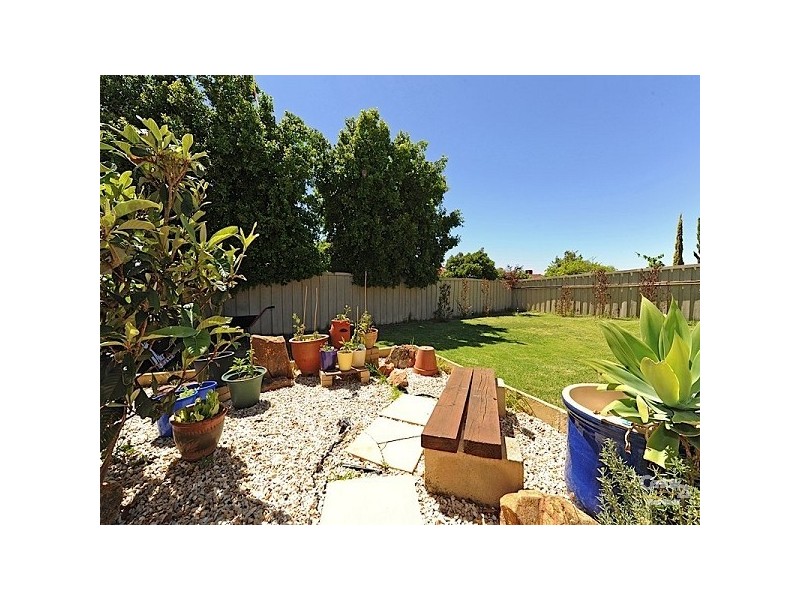 8 Radiata Avenue, Ellenbrook WA 6069
