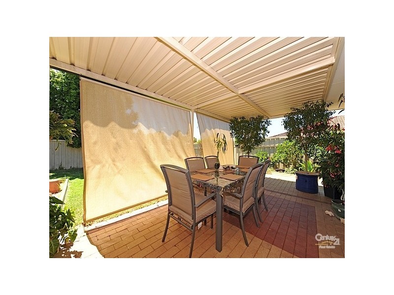 8 Radiata Avenue, Ellenbrook WA 6069
