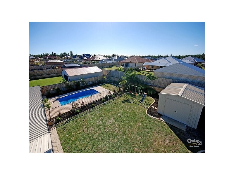 15 Brookmount Drive, Ellenbrook WA 6069