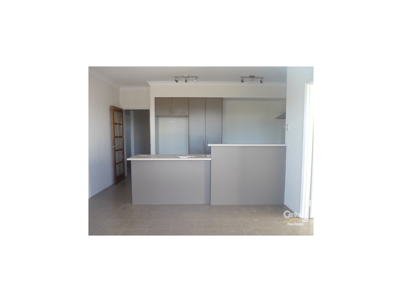5/1 Tolj Loop, Aveley WA 6069