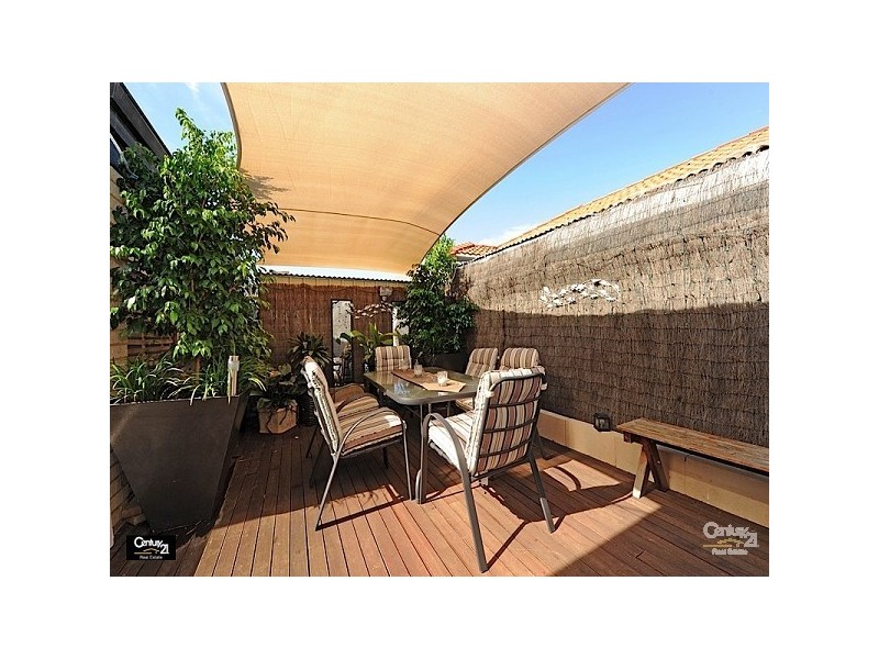 83 Vaucluse Cres, Ellenbrook WA 6069