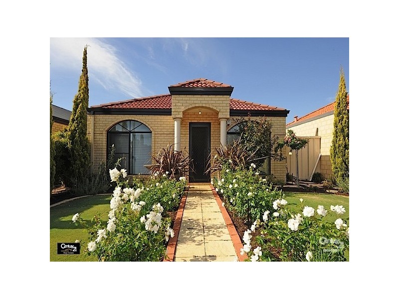 83 Vaucluse Cres, Ellenbrook WA 6069