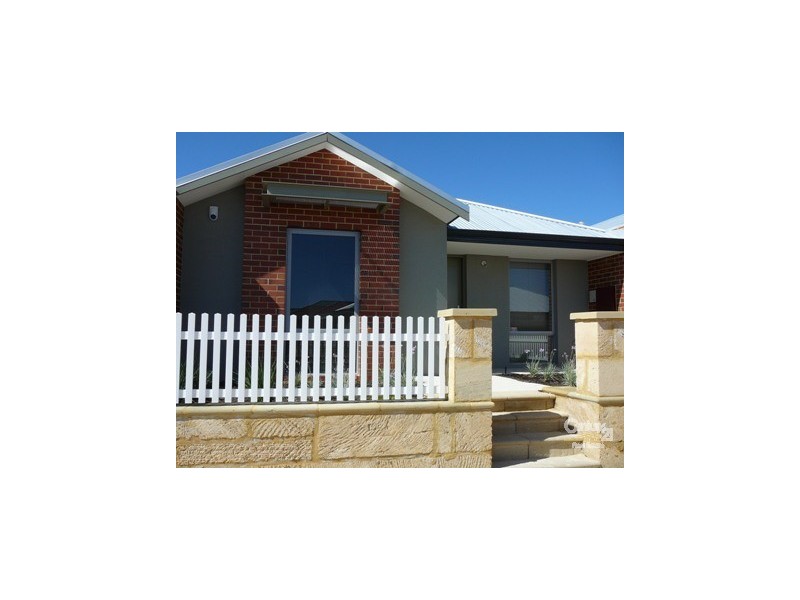 33 Parnham Avenue, Ellenbrook WA 6069