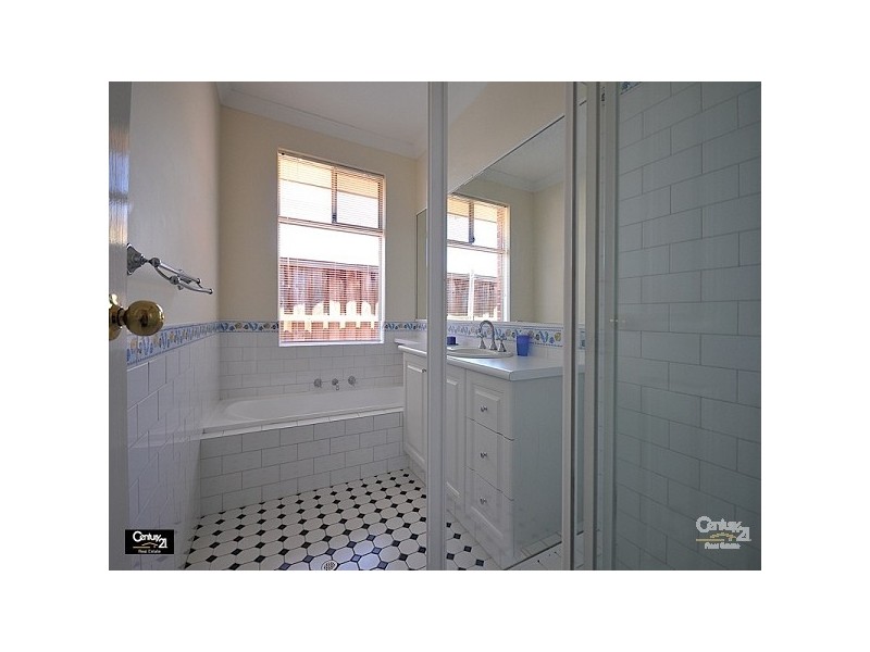 3 Ailsa Way, The Vines WA 6069