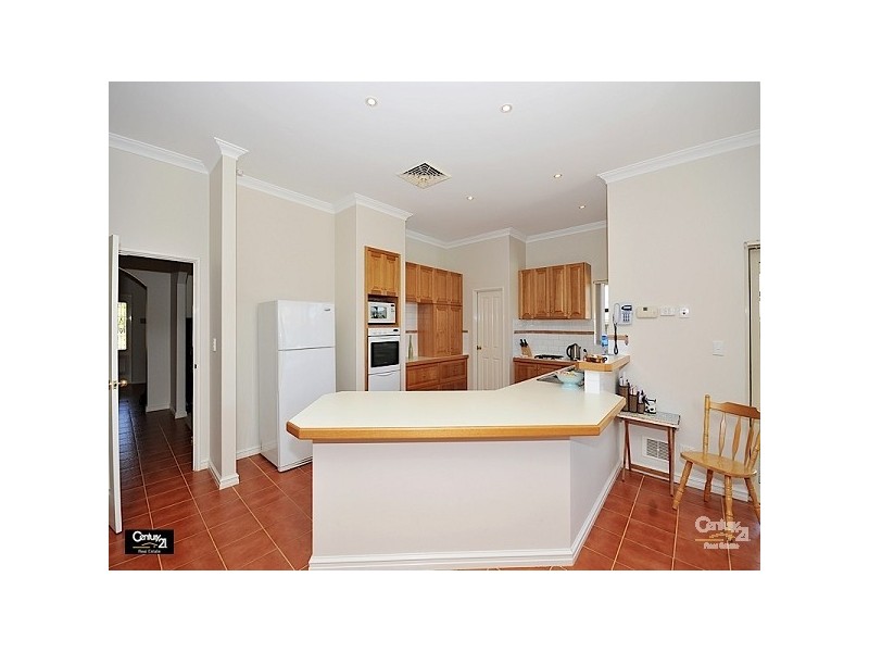 3 Ailsa Way, The Vines WA 6069