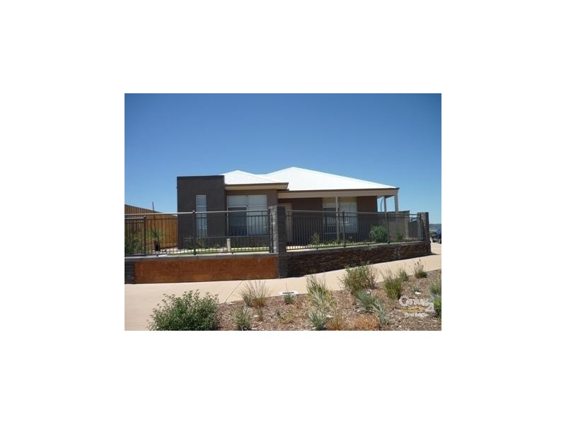 6 Birchmore Gardens, Ellenbrook WA 6069