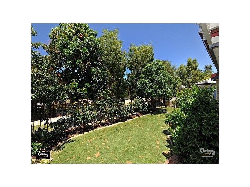23 Tallering Drive, Ellenbrook WA 6069