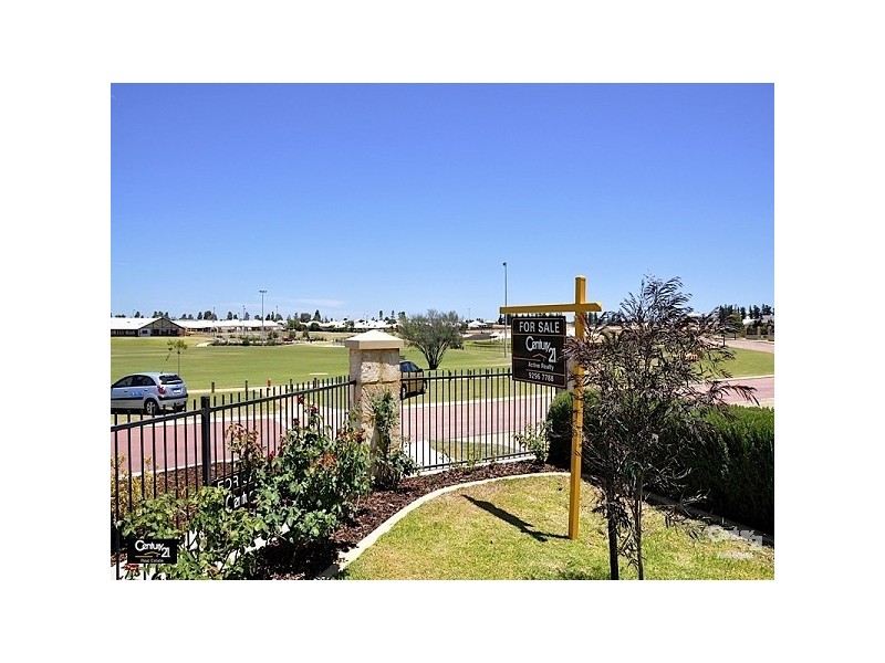 18 Westgrove Drive, Ellenbrook WA 6069