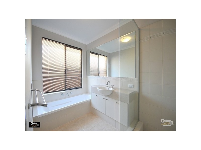 19 Fleetwood Link, Ellenbrook WA 6069