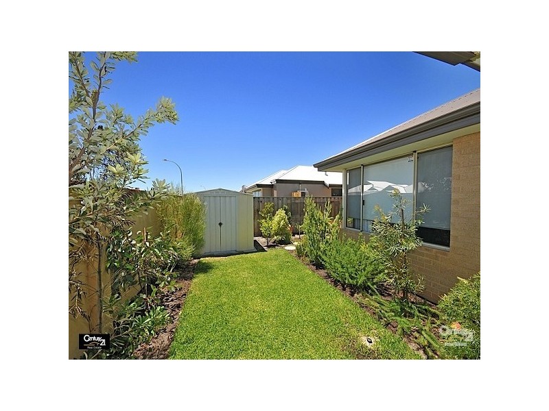 19 Fleetwood Link, Ellenbrook WA 6069