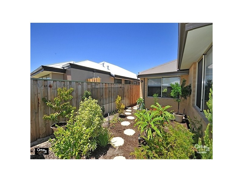 19 Fleetwood Link, Ellenbrook WA 6069