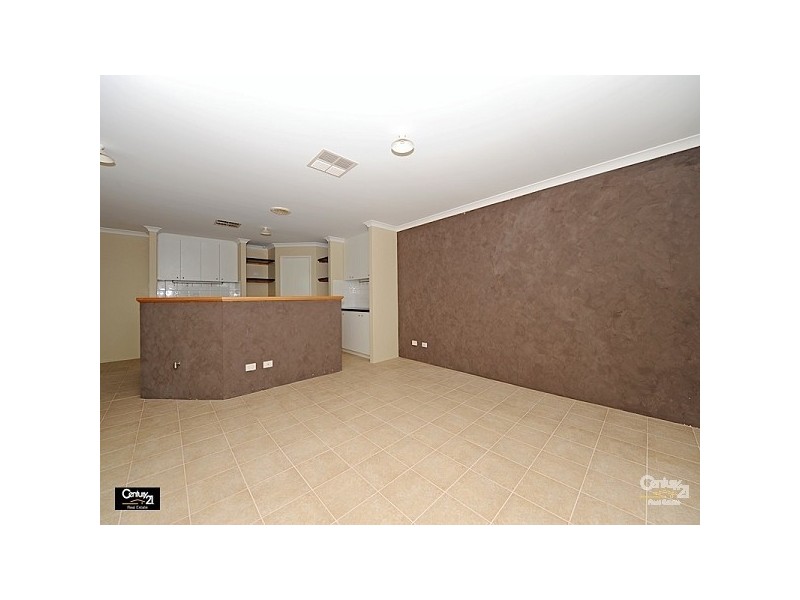 19 Rocklea Crescent, Ellenbrook WA 6069
