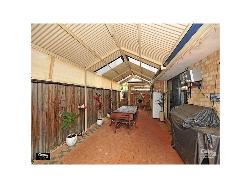 6 Mirimas Court, Ellenbrook WA 6069