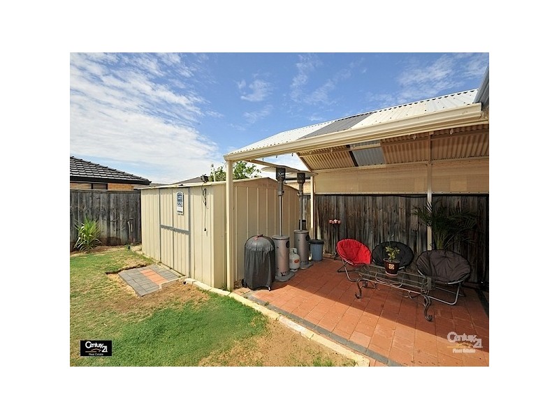 6 Mirimas Court, Ellenbrook WA 6069