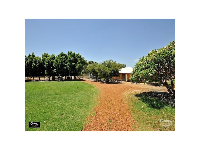 9450 West Swan Road, Henley Brook WA 6055