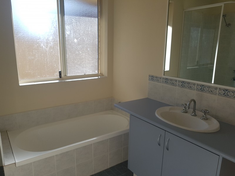 10/107 Bronzewing Avenue, Ellenbrook WA 6069