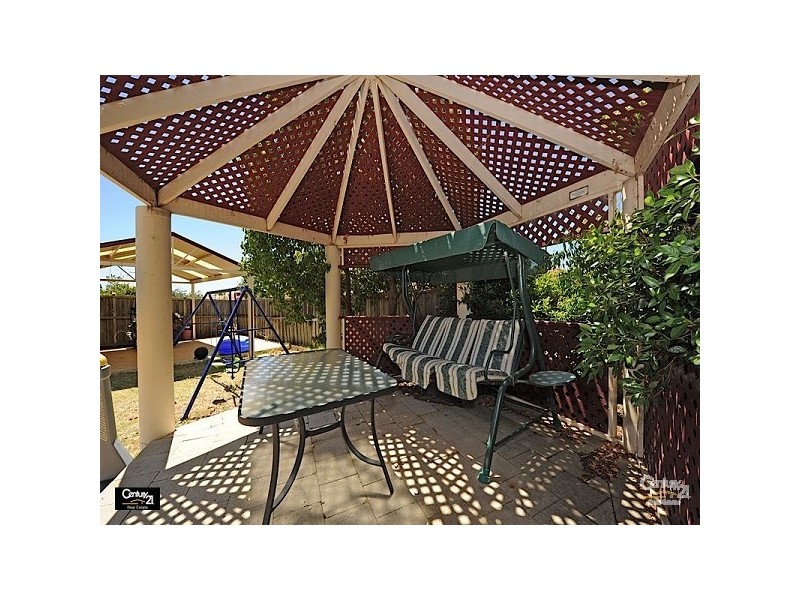 1 Honeyeater Terrace, Ellenbrook WA 6069