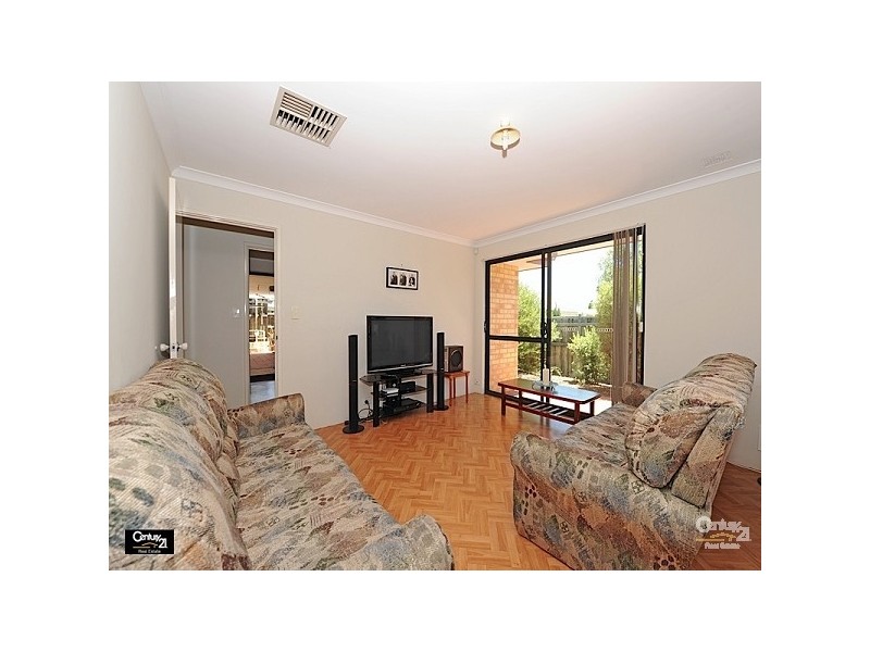 19 Brontie Avenue, Ellenbrook WA 6069