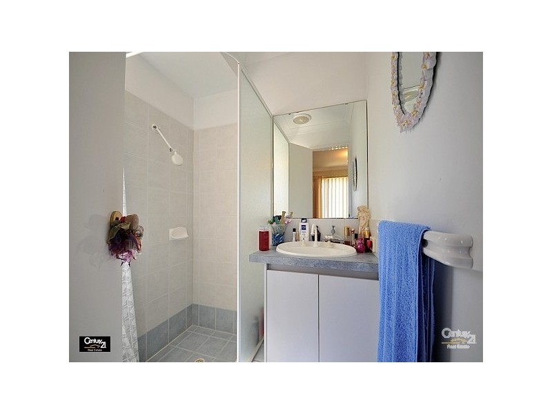 40 Brumby Avenue, Henley Brook WA 6055