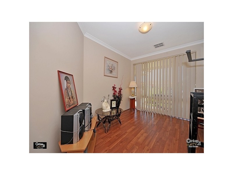 40 Brumby Avenue, Henley Brook WA 6055