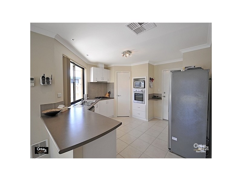 66 Granesse Drive, Ellenbrook WA 6069