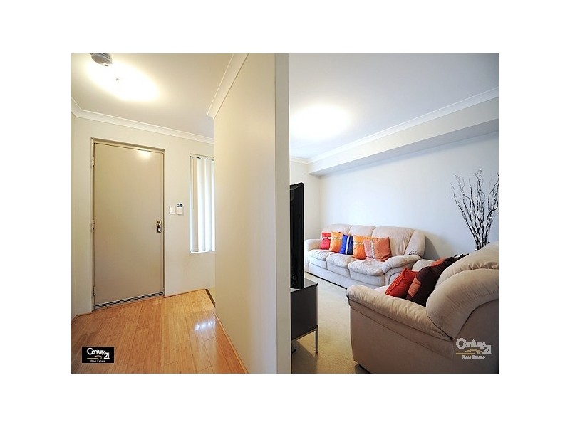6 Dunrobin Drive, Ellenbrook WA 6069
