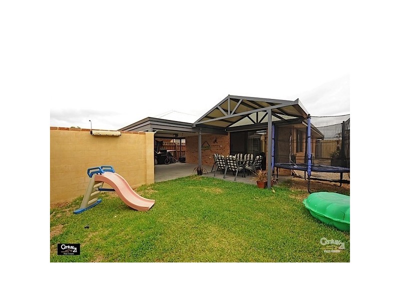 40 Elmina Avenue, Ellenbrook WA 6069