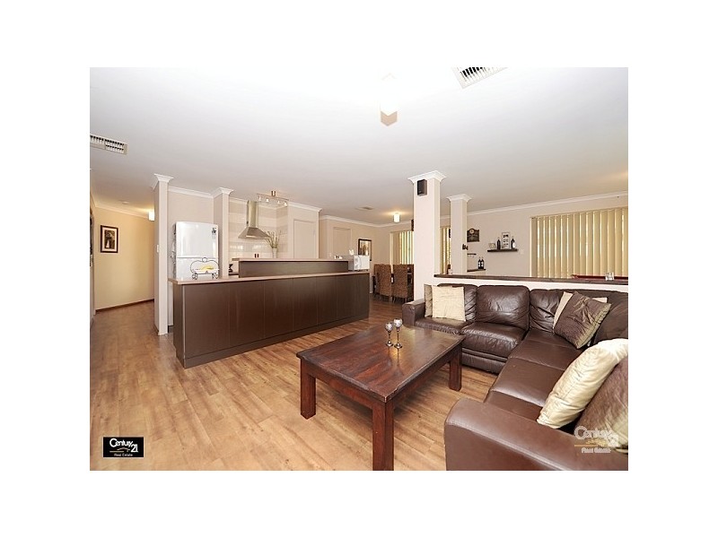 51 Caldervale Avenue, Ellenbrook WA 6069