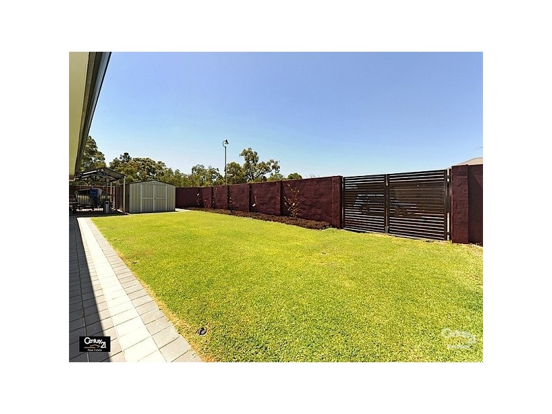 30 Roxburghe Drive, The Vines WA 6069