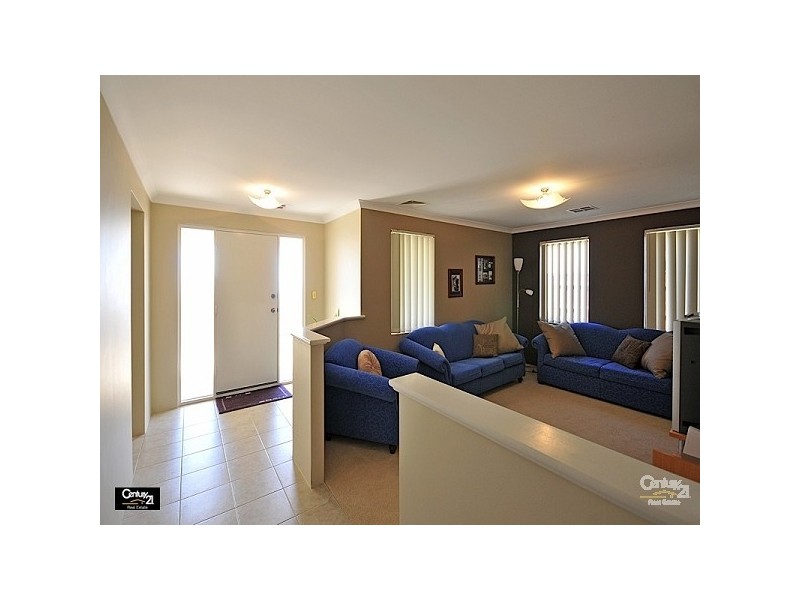 6 Elmina Avenue, Ellenbrook WA 6069