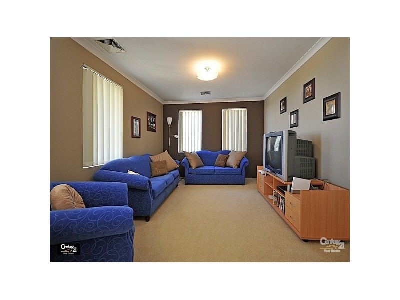 6 Elmina Avenue, Ellenbrook WA 6069