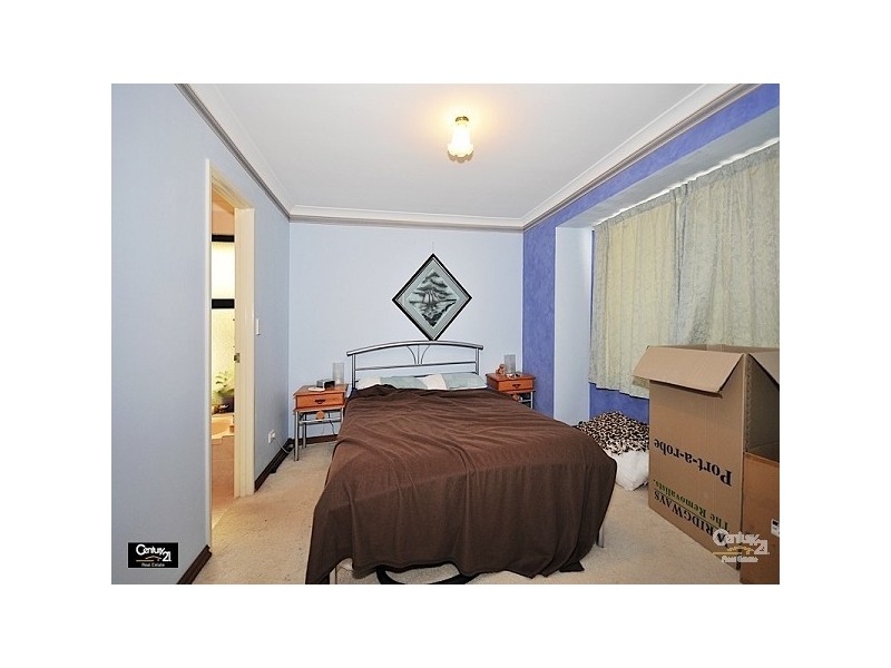 2 Winderie Crescent, Ellenbrook WA 6069