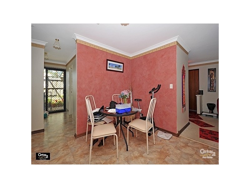 2 Winderie Crescent, Ellenbrook WA 6069