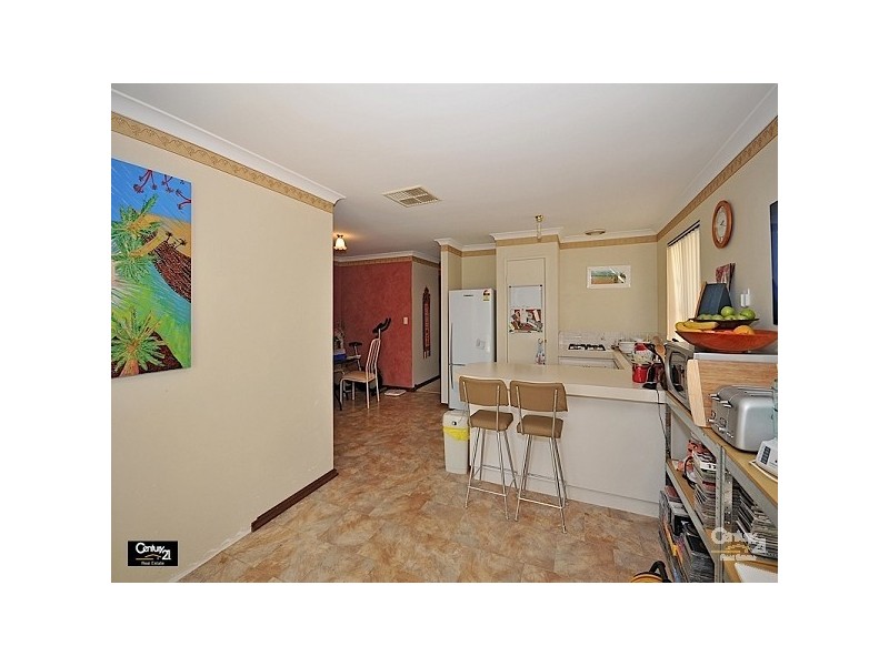 2 Winderie Crescent, Ellenbrook WA 6069