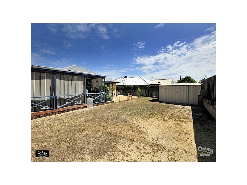 2 Winderie Crescent, Ellenbrook WA 6069