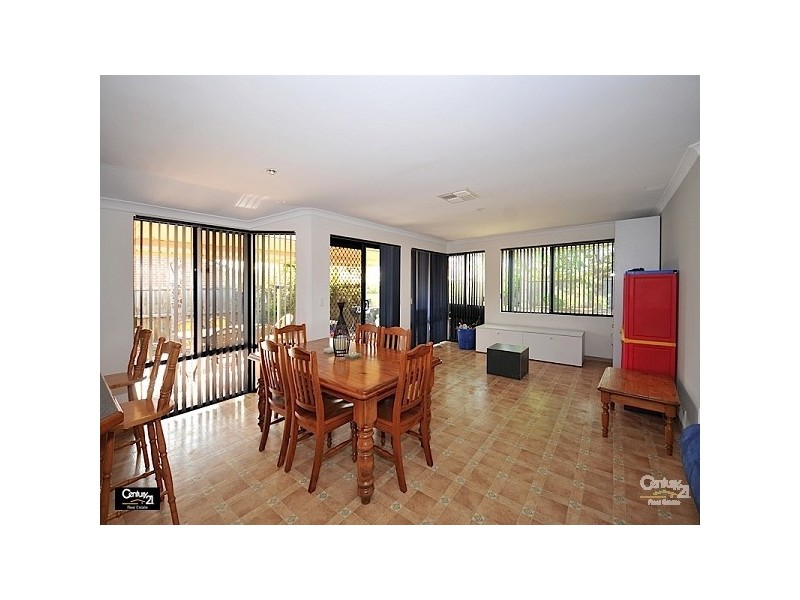 16 Bronzewing Ave, Ellenbrook WA 6069