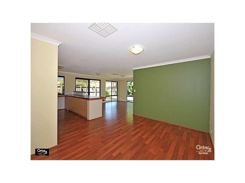 2 Mirimas Court, Ellenbrook WA 6069