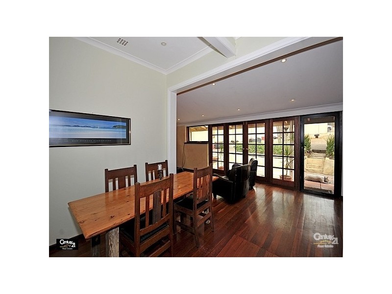 41 Wooloomooloo Road, Greenmount WA 6056