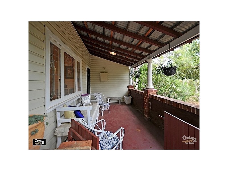 41 Wooloomooloo Road, Greenmount WA 6056