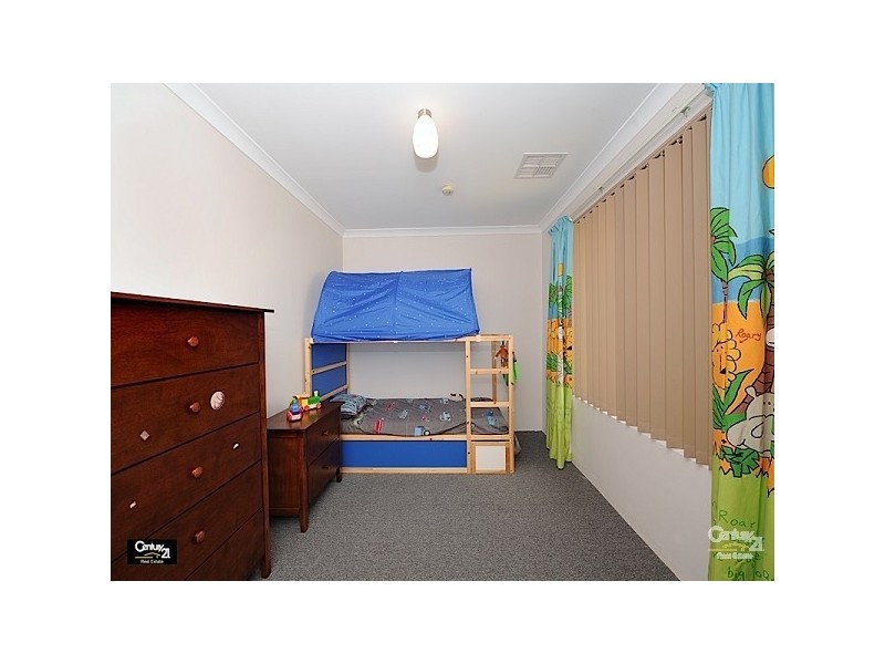 7 Heathland Tce, Ellenbrook WA 6069