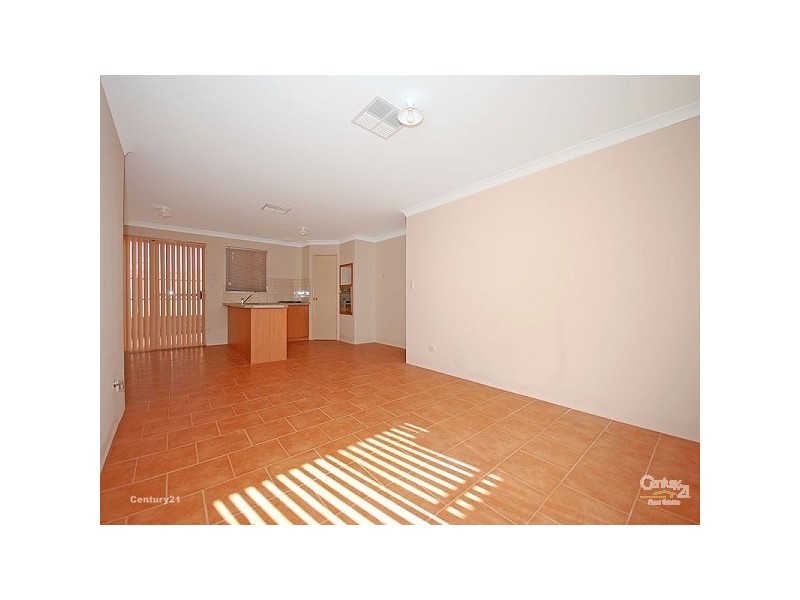 42 Halpin Circle, Ellenbrook WA 6069