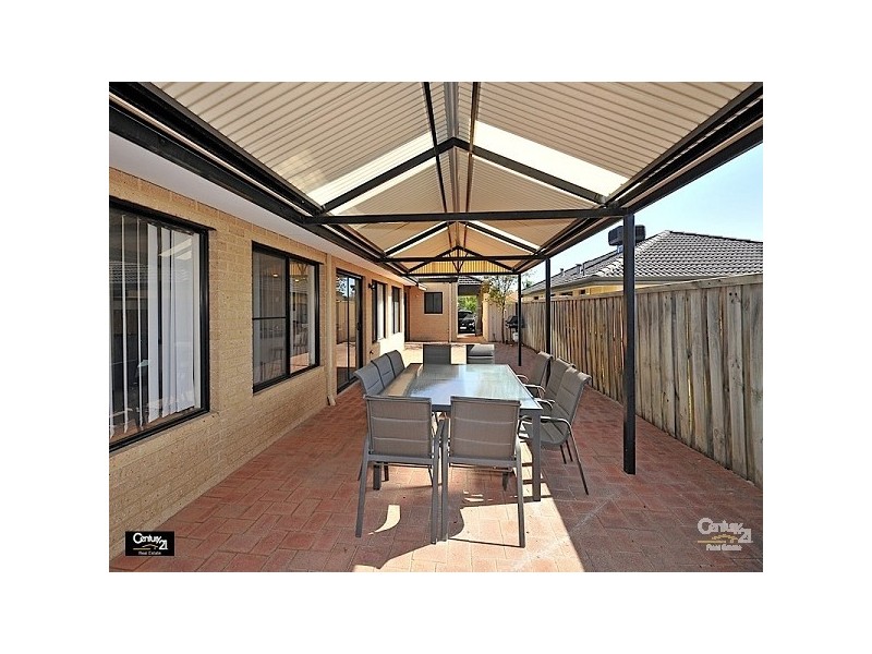 7 Portofino Turn, Ellenbrook WA 6069