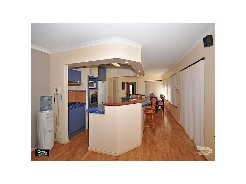7 Portofino Turn, Ellenbrook WA 6069