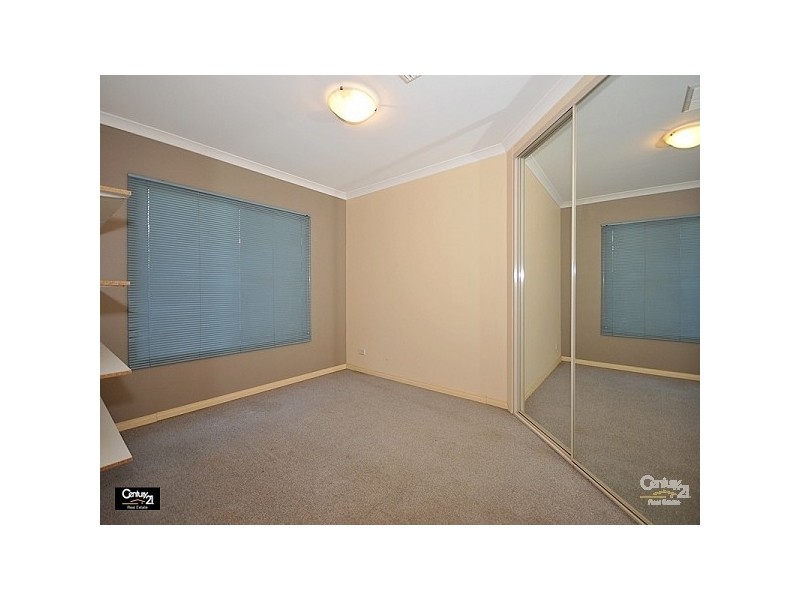 7 Portofino Turn, Ellenbrook WA 6069