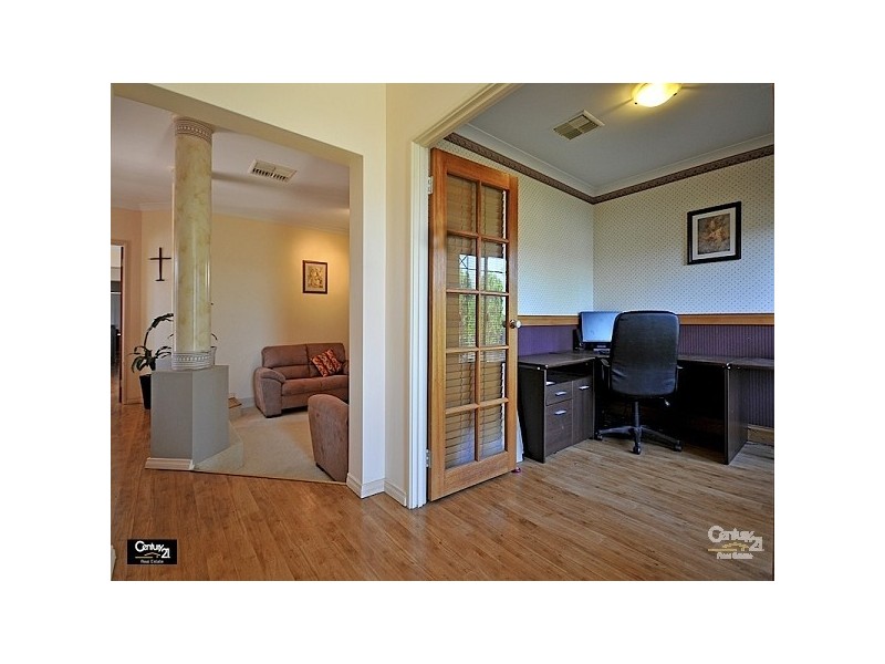 7 Portofino Turn, Ellenbrook WA 6069