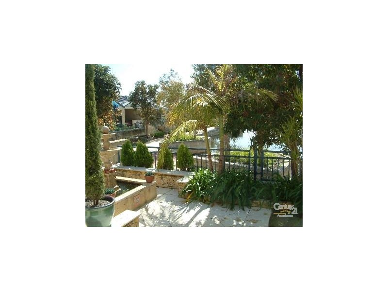 34 Santorini Turn, Ellenbrook WA 6069