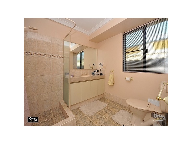 34 Santorini Turn, Ellenbrook WA 6069