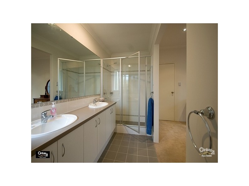 1 Rosewood Heights, Ellenbrook WA 6069