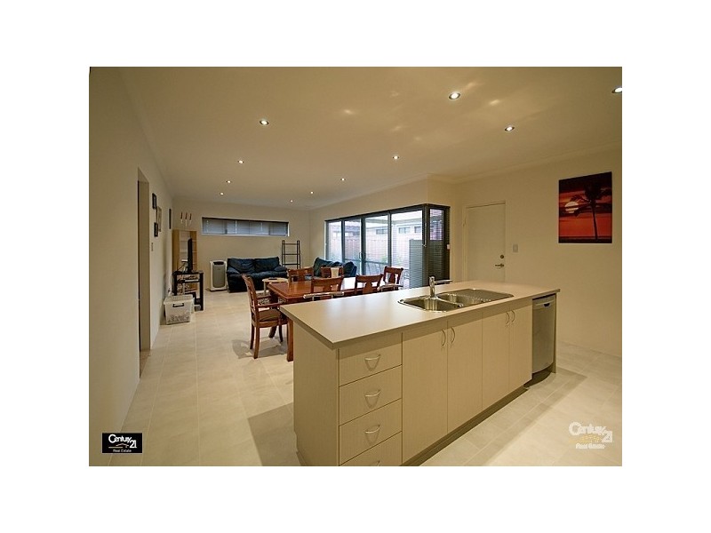 1 Rosewood Heights, Ellenbrook WA 6069